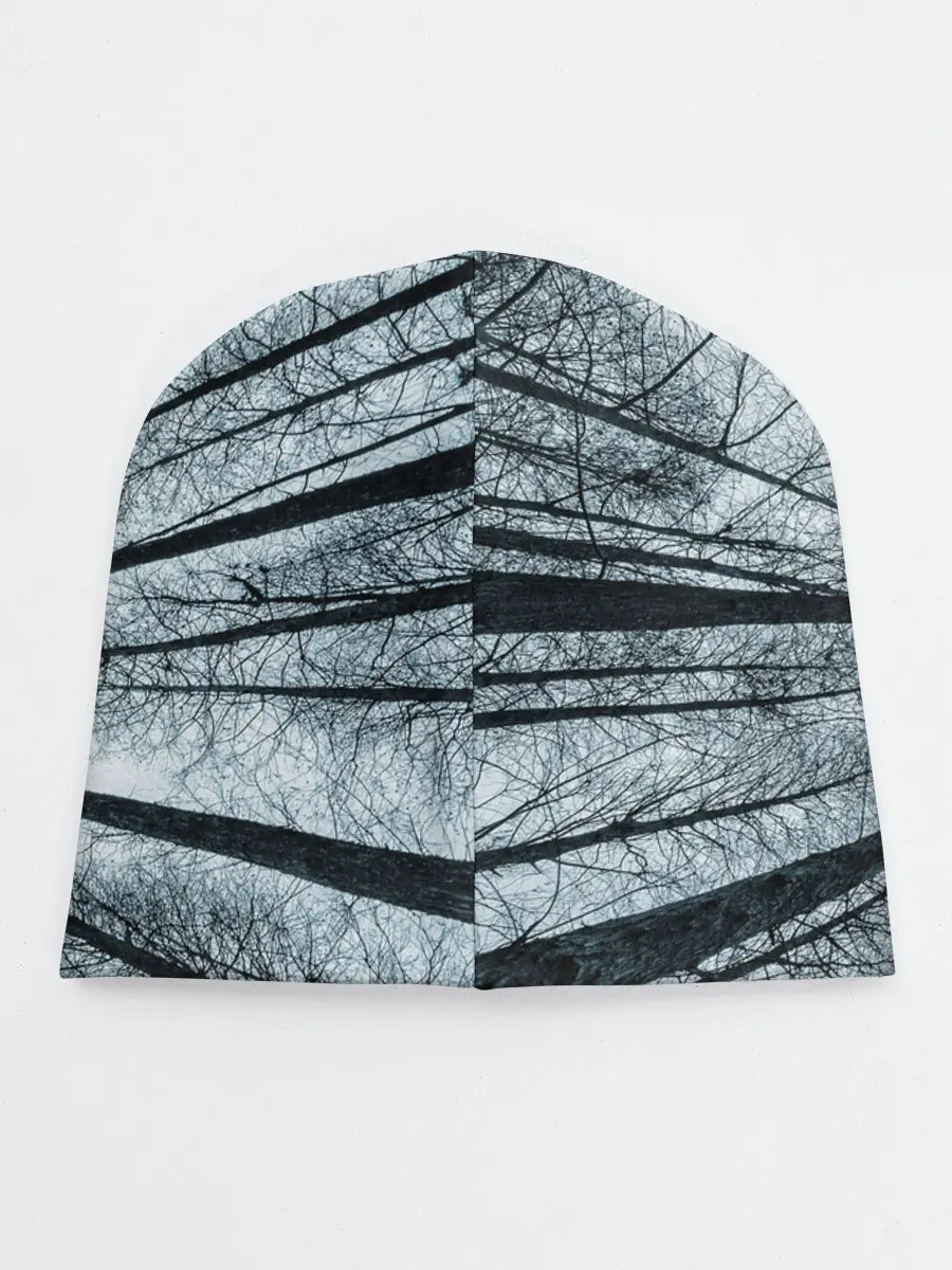 Детская шапка / Деревья вид снизу мрачный