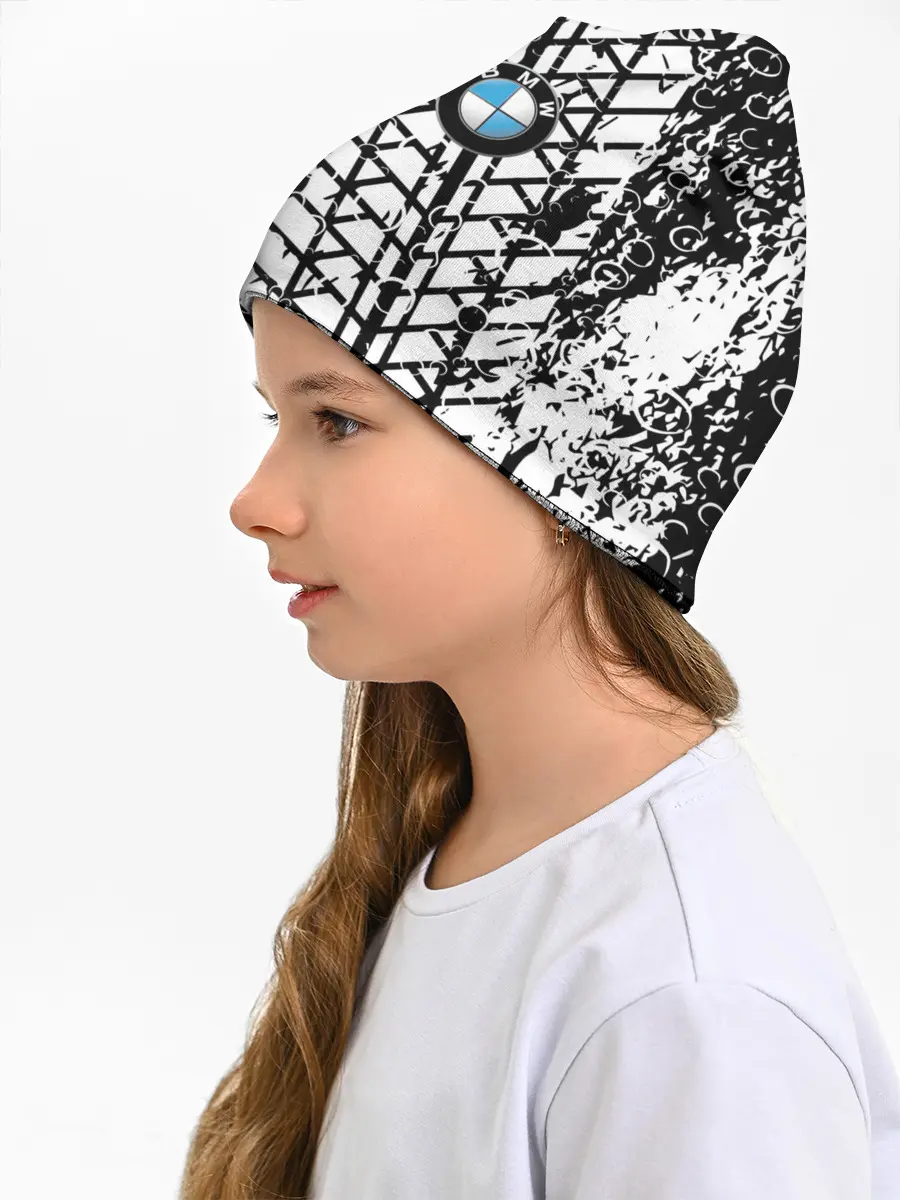 Детская шапка / BMW.