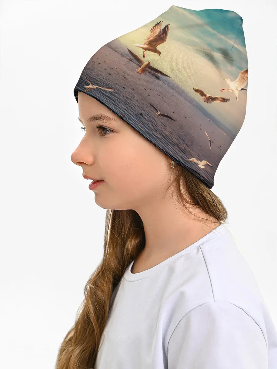 Детская шапка / Чайки на воде