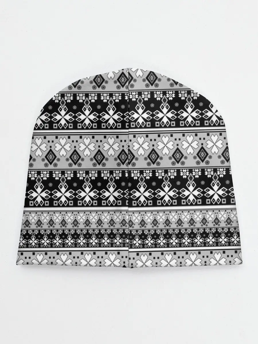 Детская шапка / Черно-белый орнамент