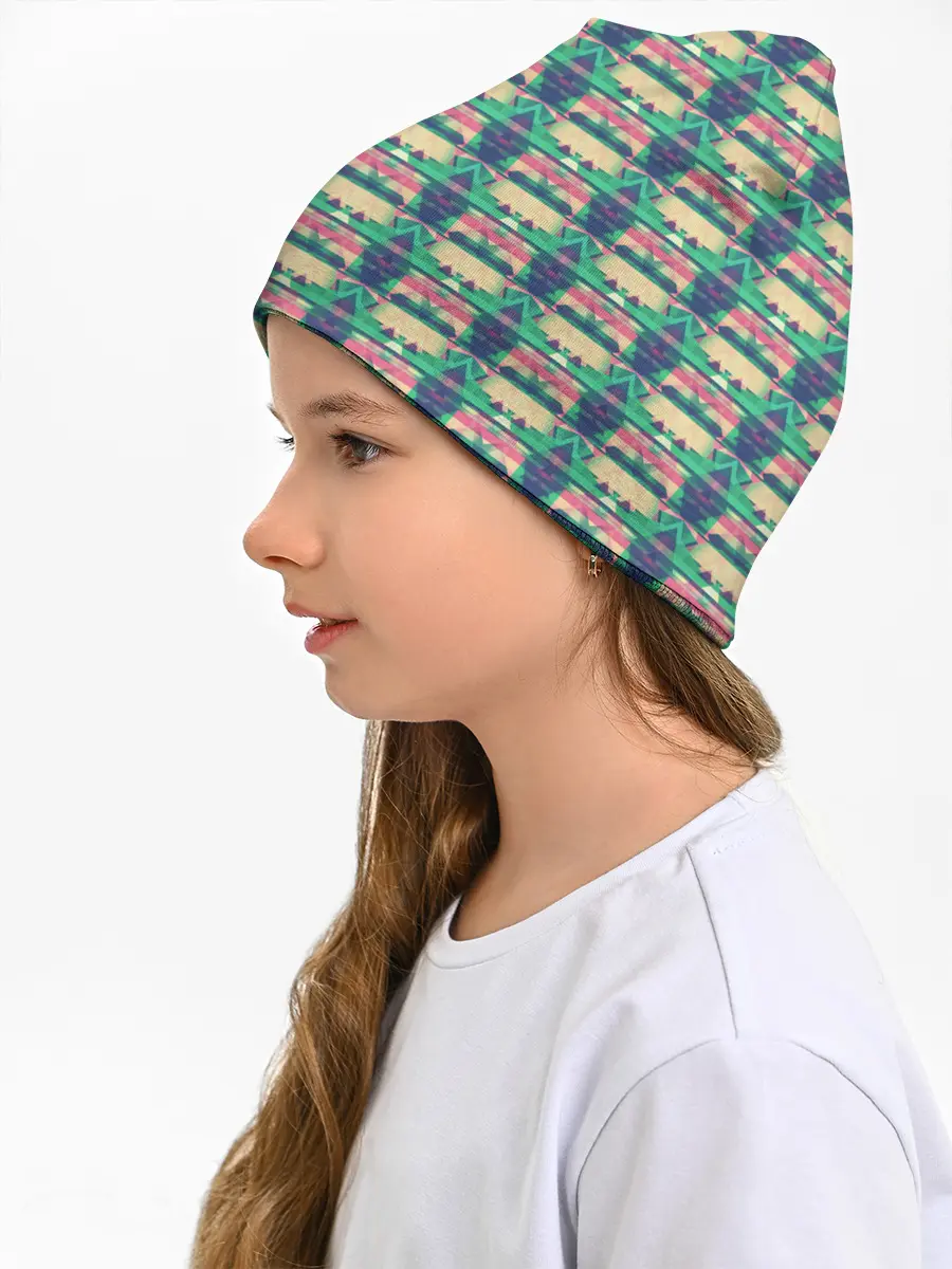 Детская шапка / Геометрический глитч