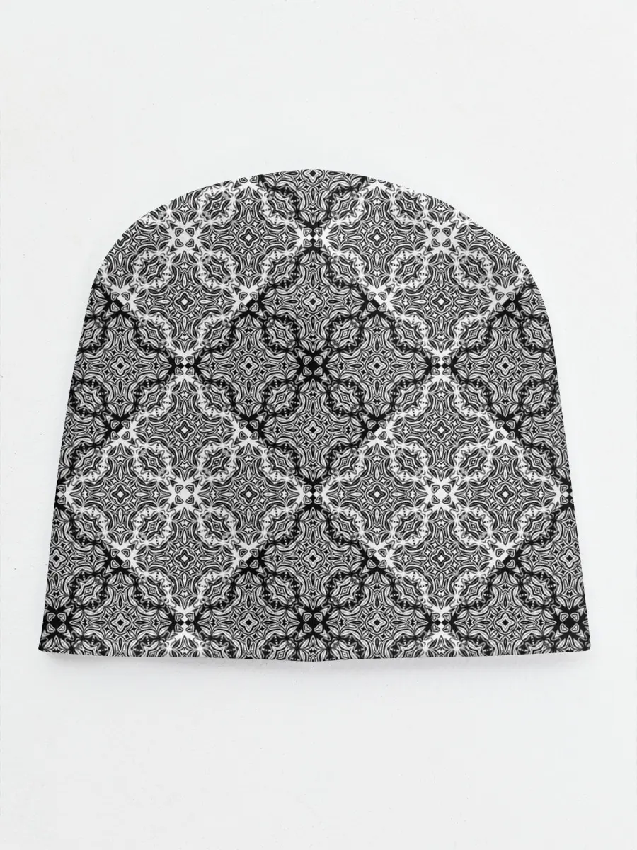 Детская шапка / Черно-белый орнамент