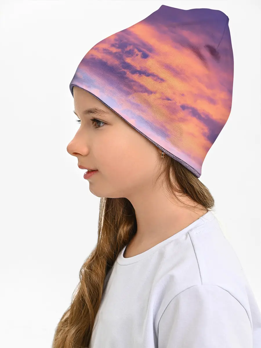 Детская шапка / В небе