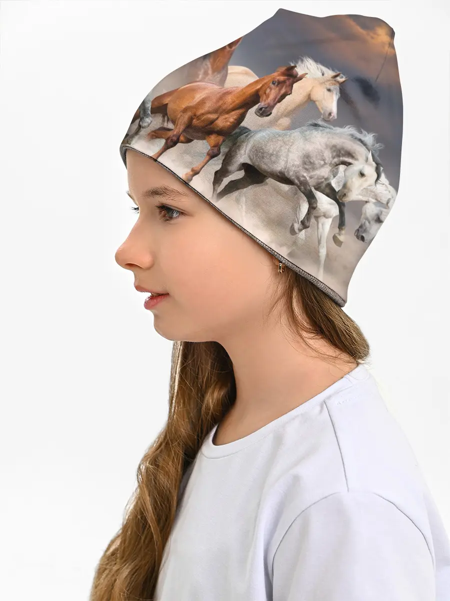 Детская шапка / Табун