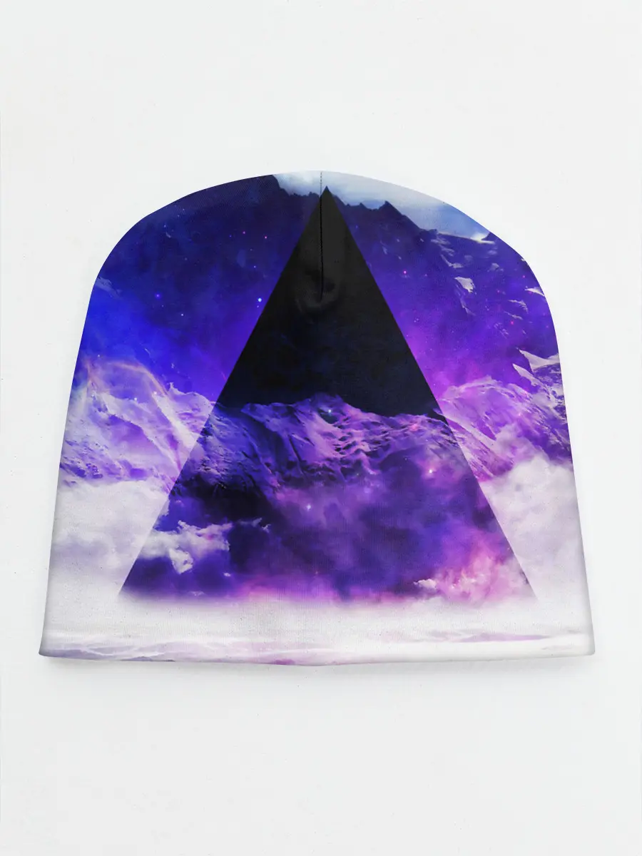 Детская шапка / Космический треугольник
