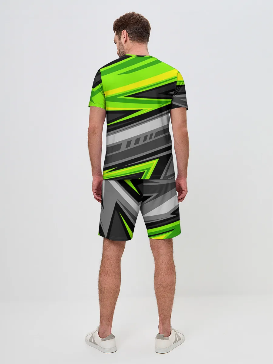 Мужской костюм с шортами / Зеленые линии