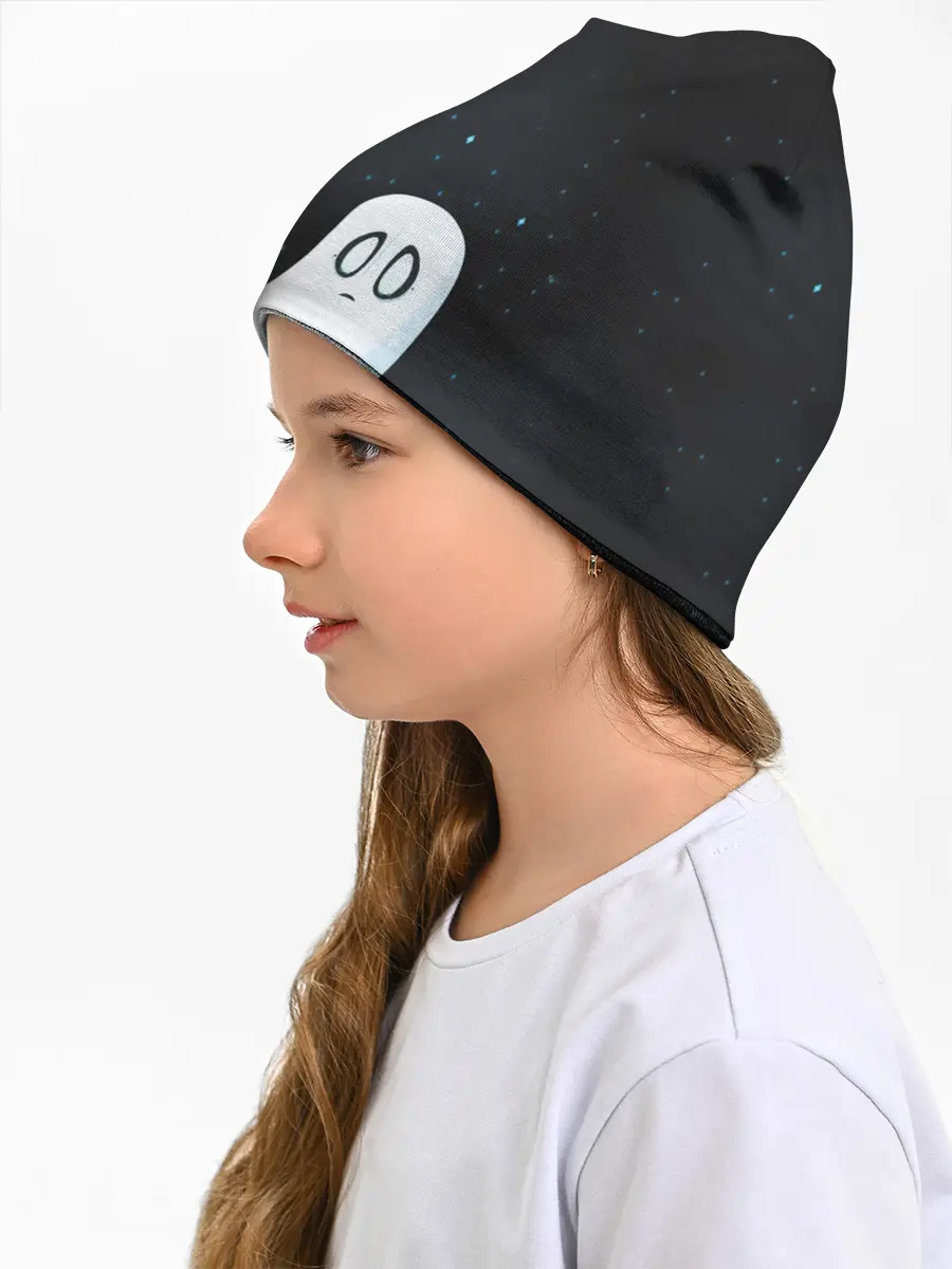 Детская шапка / A Lonely Ghost