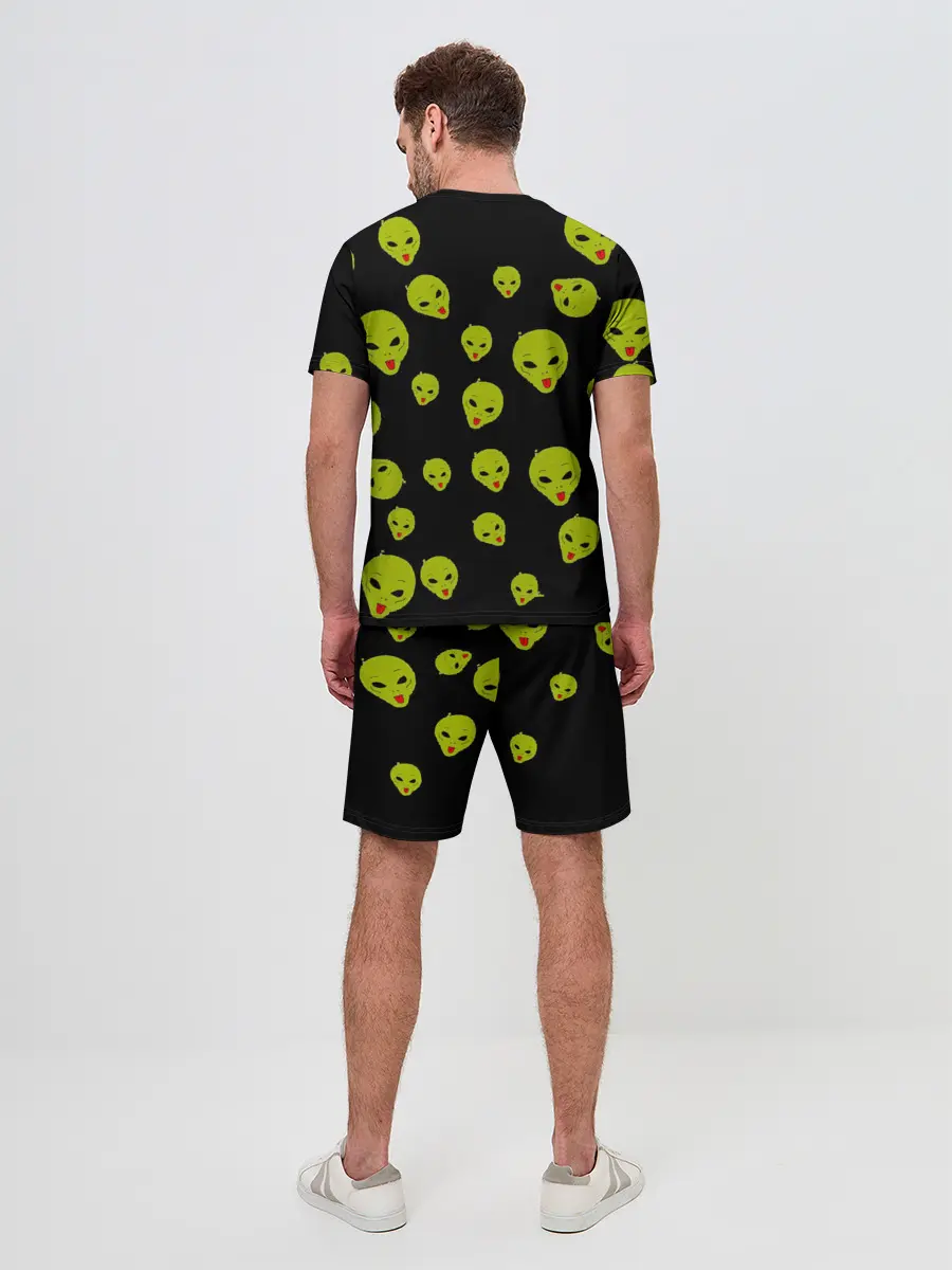 Мужской костюм с шортами / Прощай 2020