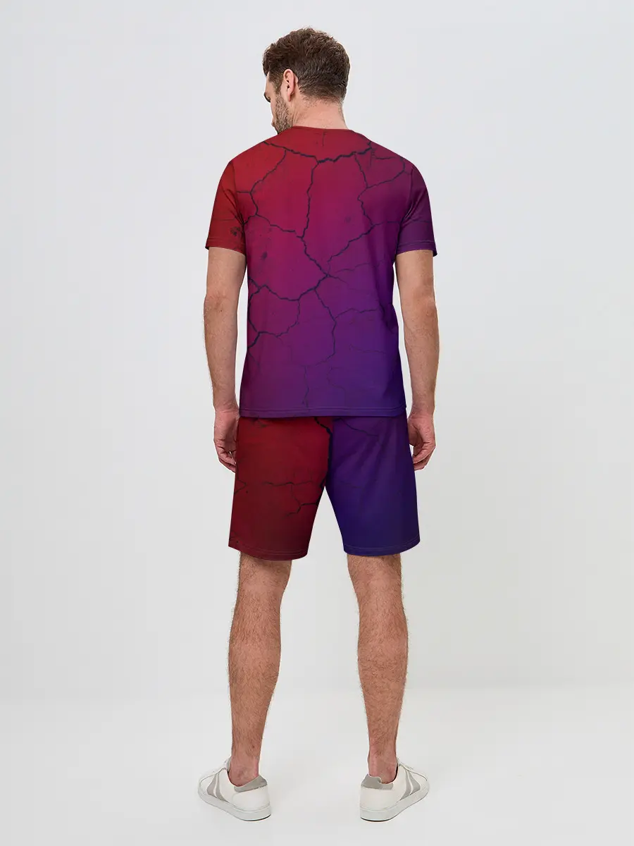 Мужской костюм с шортами / Трещины