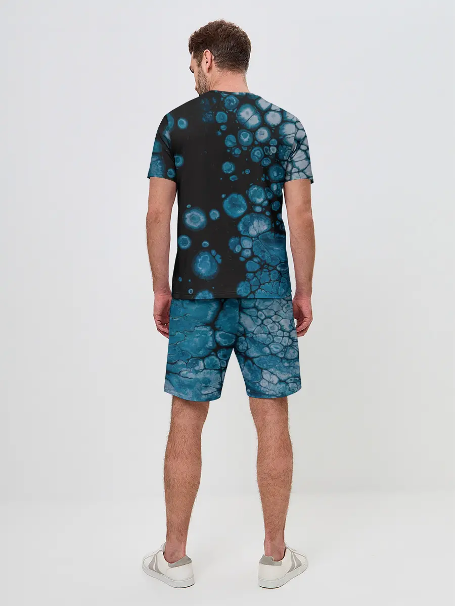 Мужской костюм с шортами / Лёд