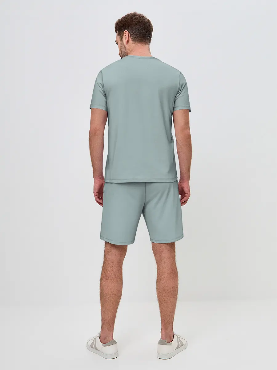 Мужской костюм с шортами / Clubhouse VS Discord