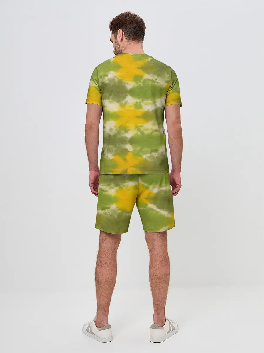 Мужской костюм с шортами / разводы краски