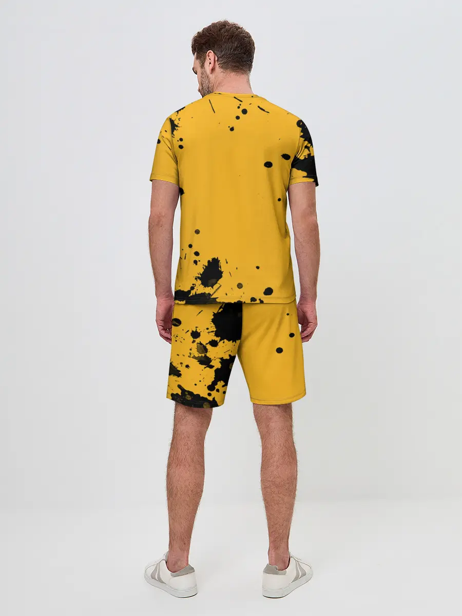 Мужской костюм с шортами / Война никогда не меняется