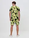 Мужской костюм с шортами / Avocado background