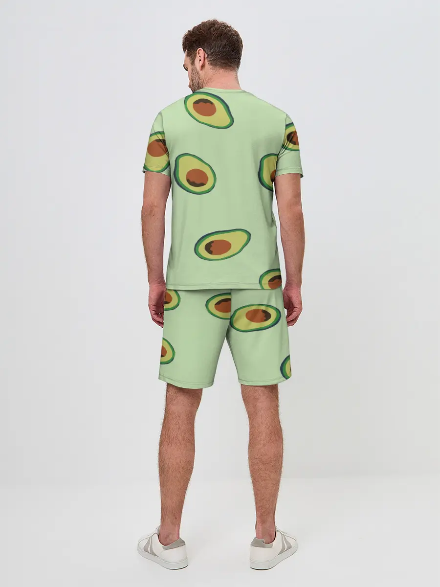 Мужской костюм с шортами / АВОКАДО.