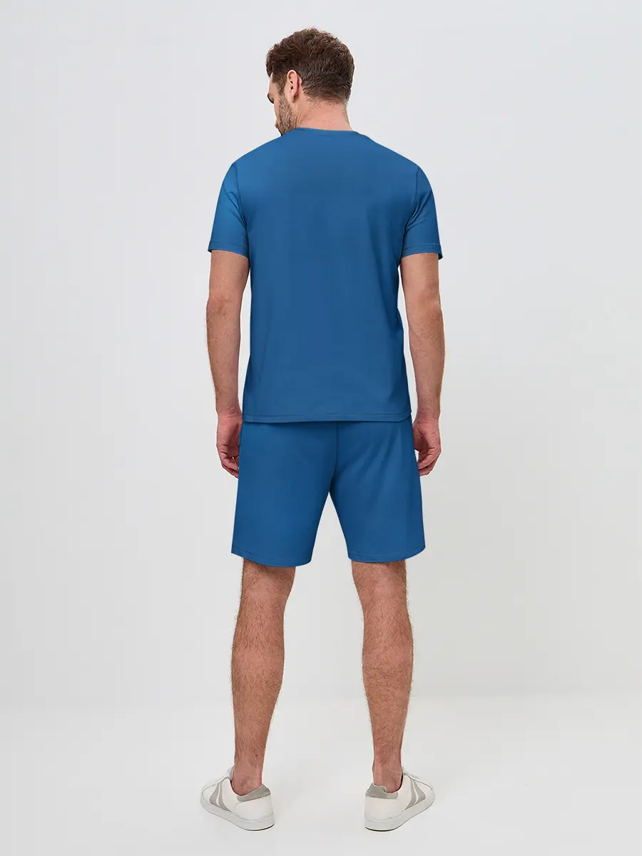 Мужской костюм с шортами / Тима Белорусских.