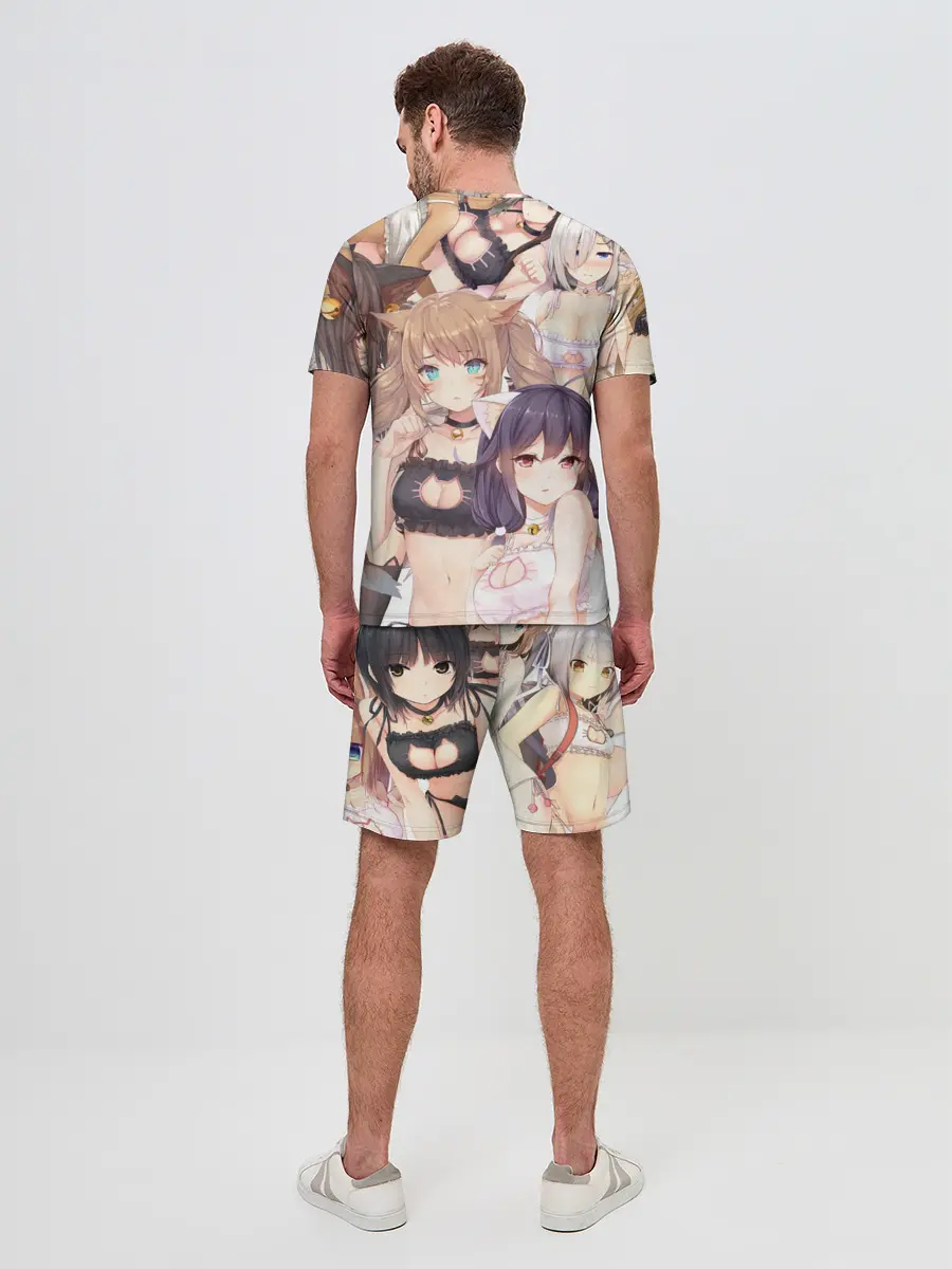 Мужской костюм с шортами / Девушки в купальниках