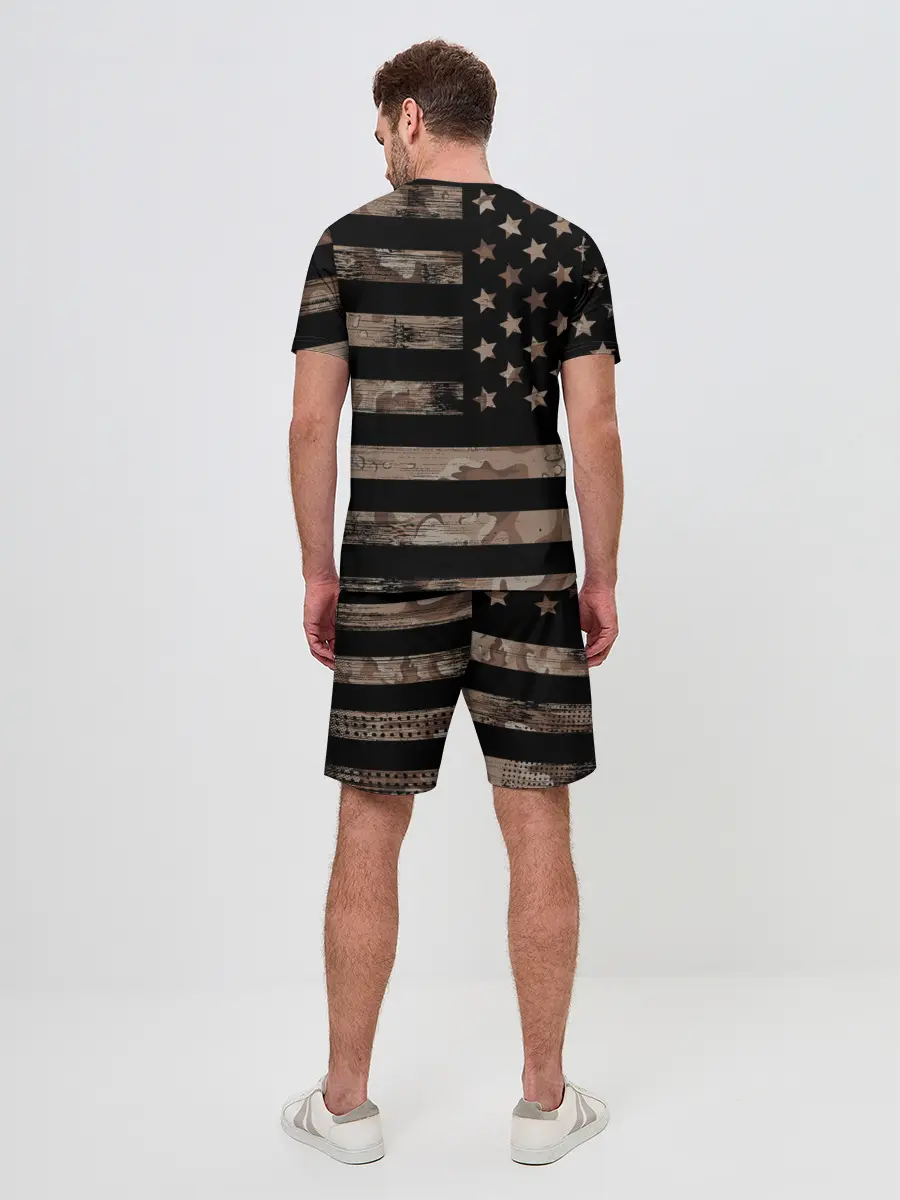 Мужской костюм с шортами / American Flag Camo