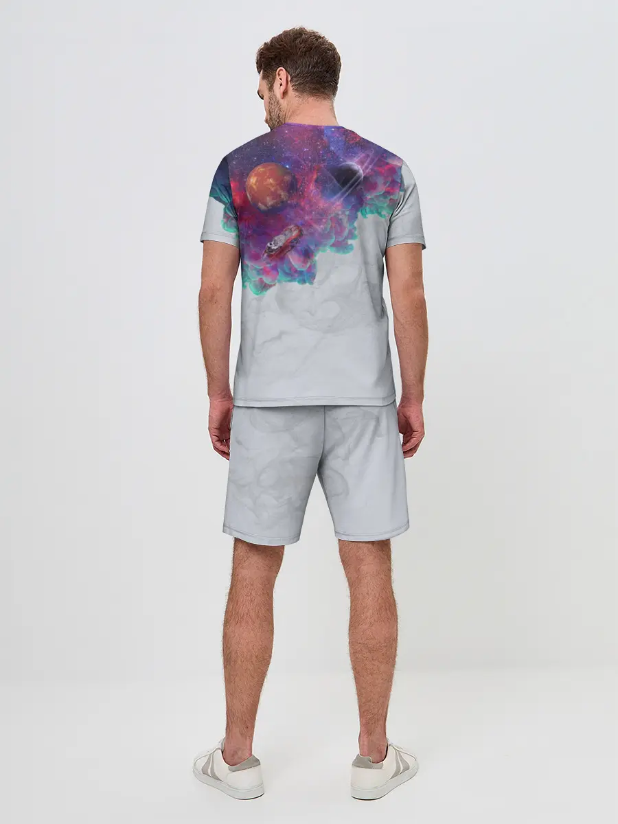 Мужской костюм с шортами / Илон Маск курит космос