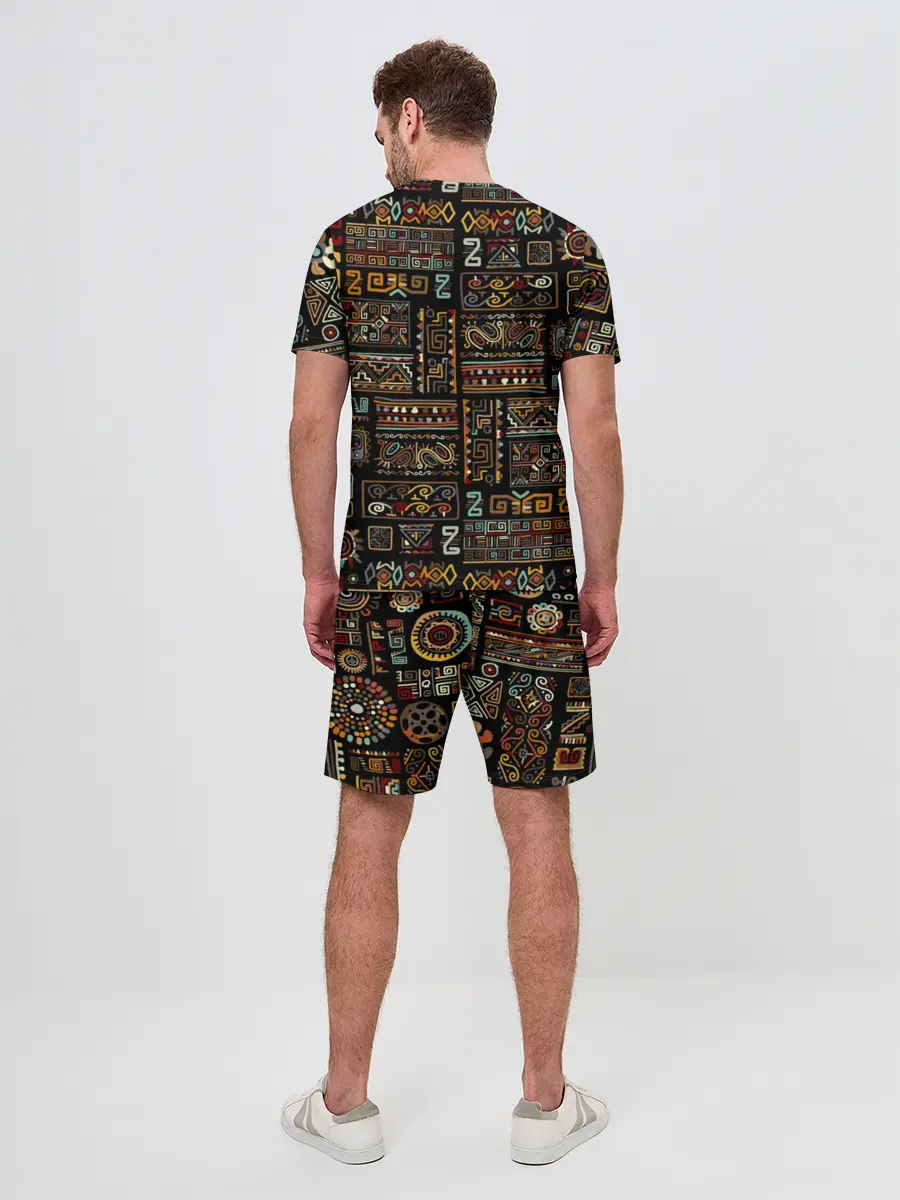 Мужской костюм с шортами / Этнический орнамент