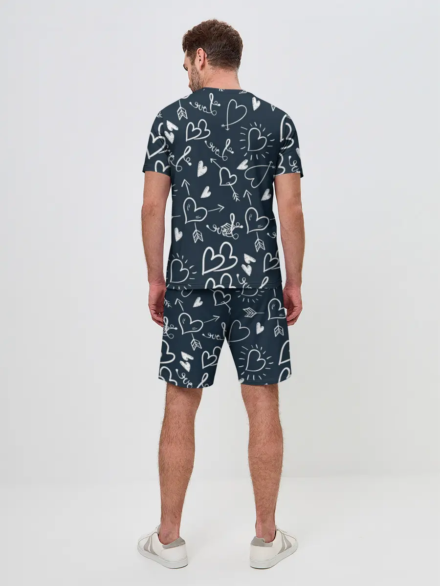 Мужской костюм с шортами / Любовь