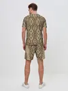 Мужской костюм с шортами / Кожа питона