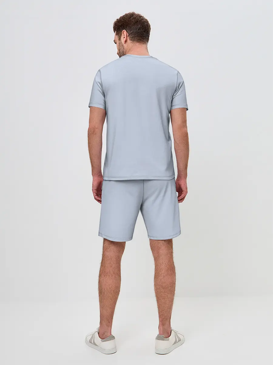 Мужской костюм с шортами / Безликий бог следит за Хаку