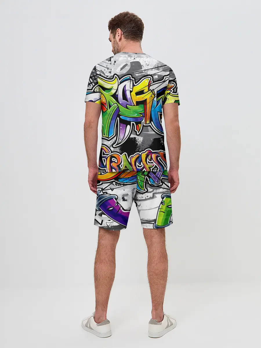 Мужской костюм с шортами / city street