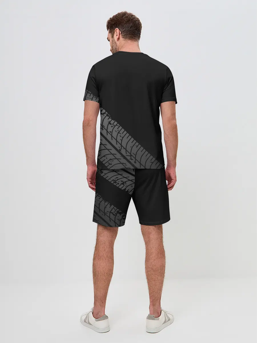 Мужской костюм с шортами / Toyota