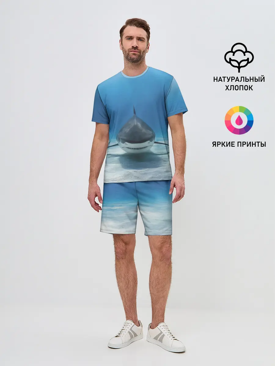 Мужской костюм с шортами / Анфас