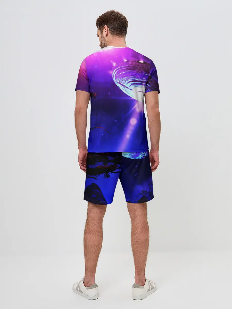 Мужской костюм с шортами / НЛО