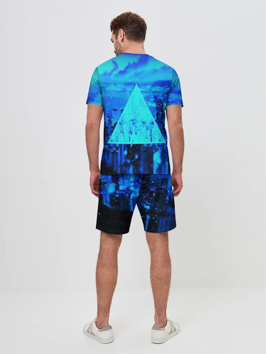Мужской костюм с шортами / ГОРОД В НЕОНЕ