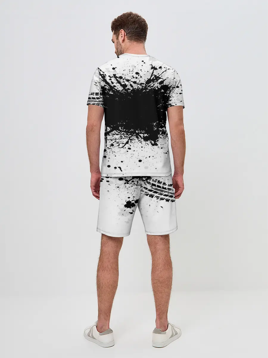 Мужской костюм с шортами / Mitsubishi