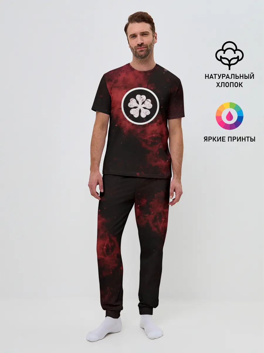 Мужская пижама с брюками / Эмблема Черного клевера на космическом фоне