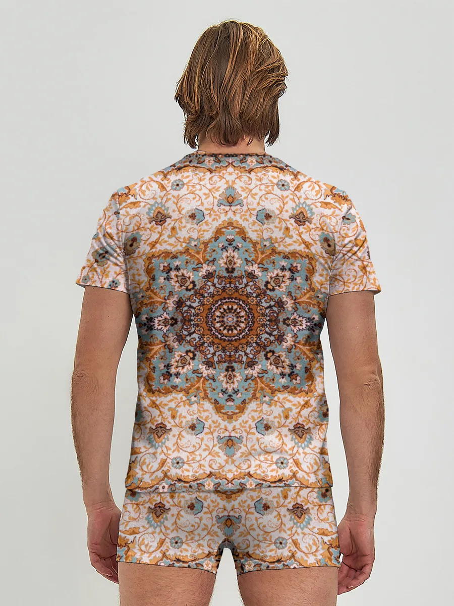 Мужские трусы с футболкой / Старый ковер