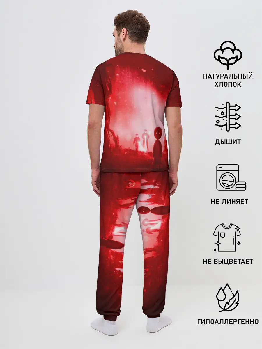 Мужская пижама с брюками / Очень странные дела