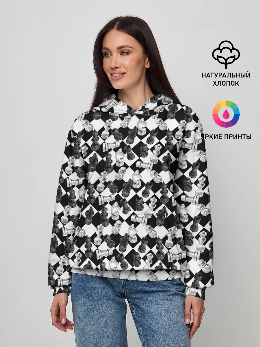 Женское худи / Шахматы на шахматной доске