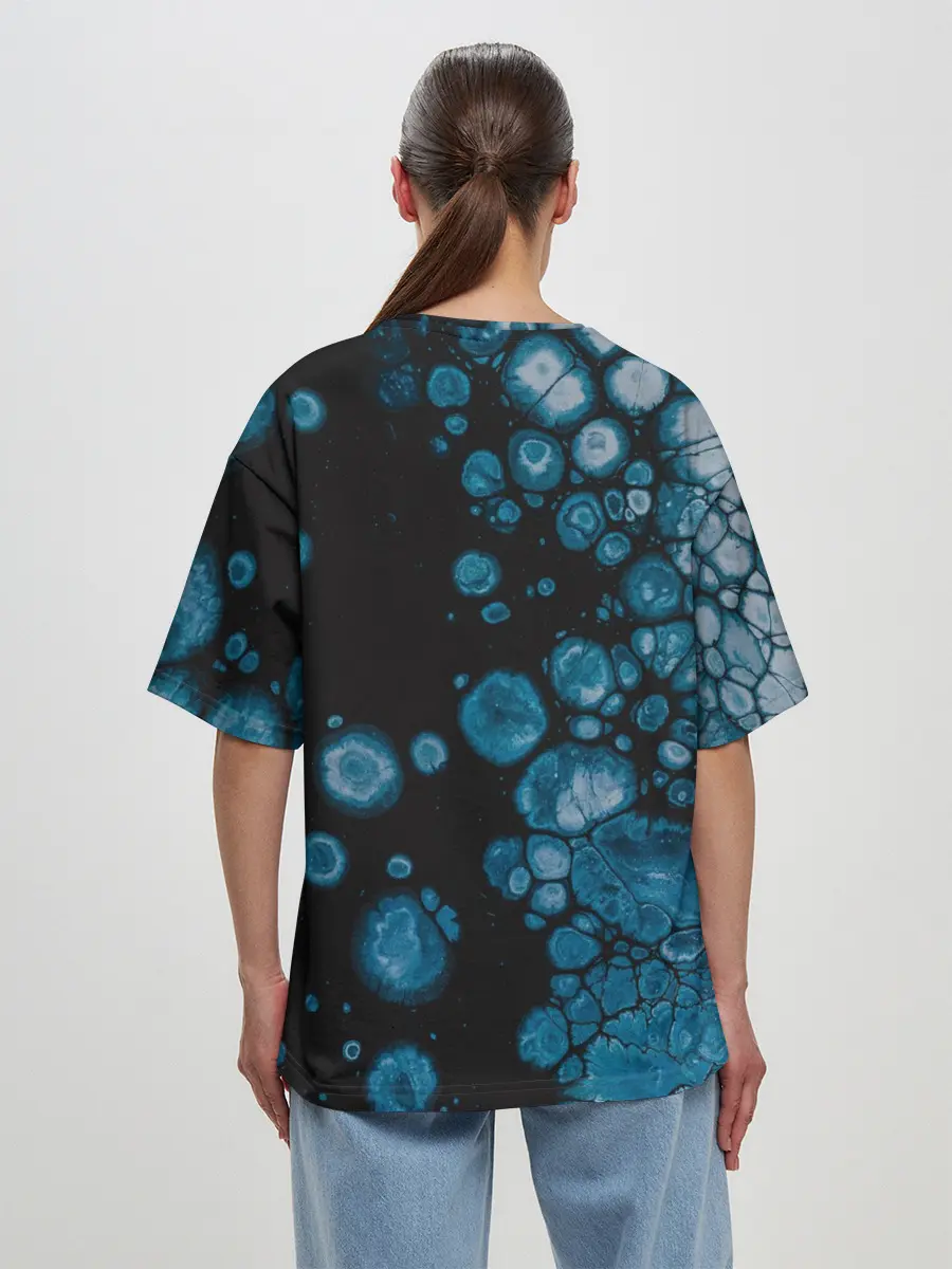 Женская футболка оверсайз / Лёд