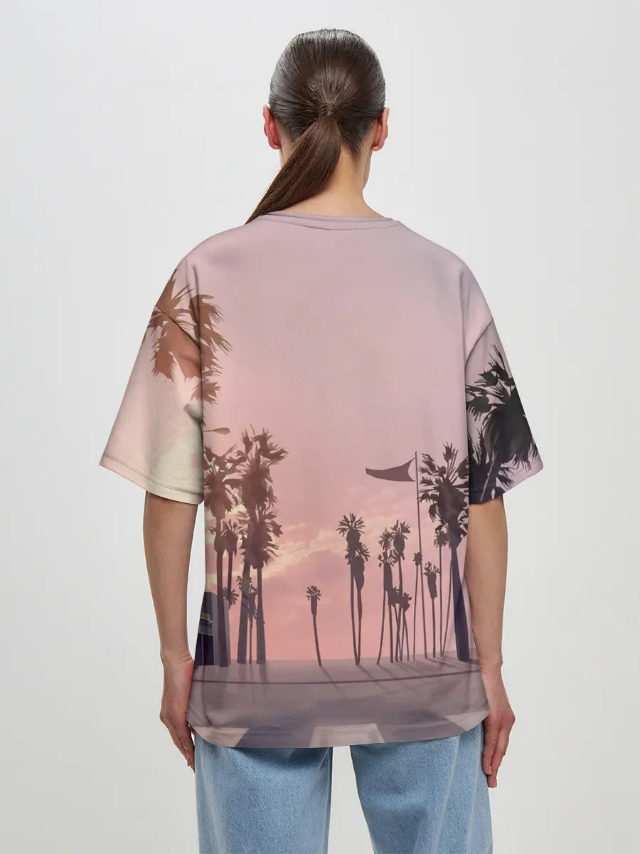 Женская футболка оверсайз / Grand Theft Auto V девушка