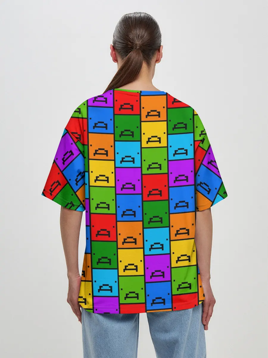 Женская футболка оверсайз / UNTURNED