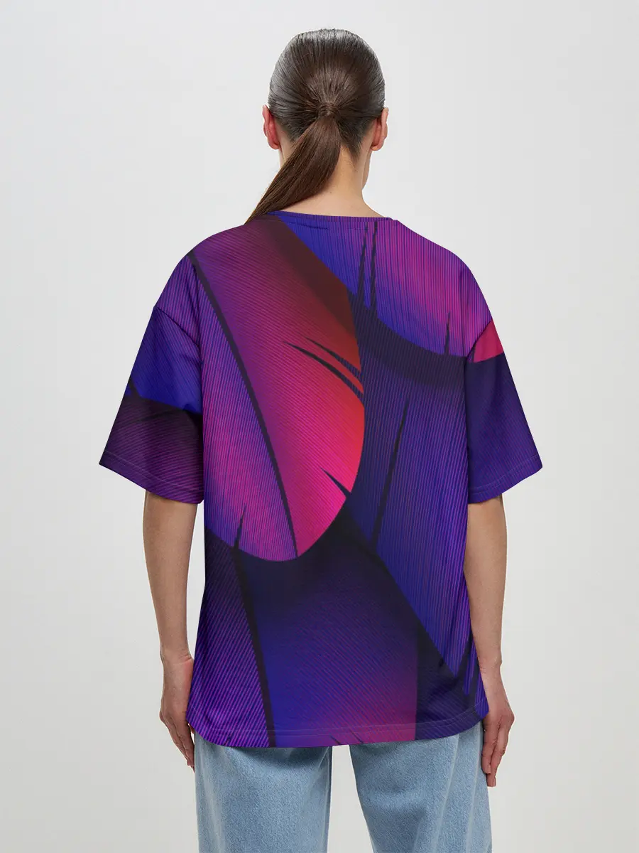 Женская футболка оверсайз / Фиолетовые Перья