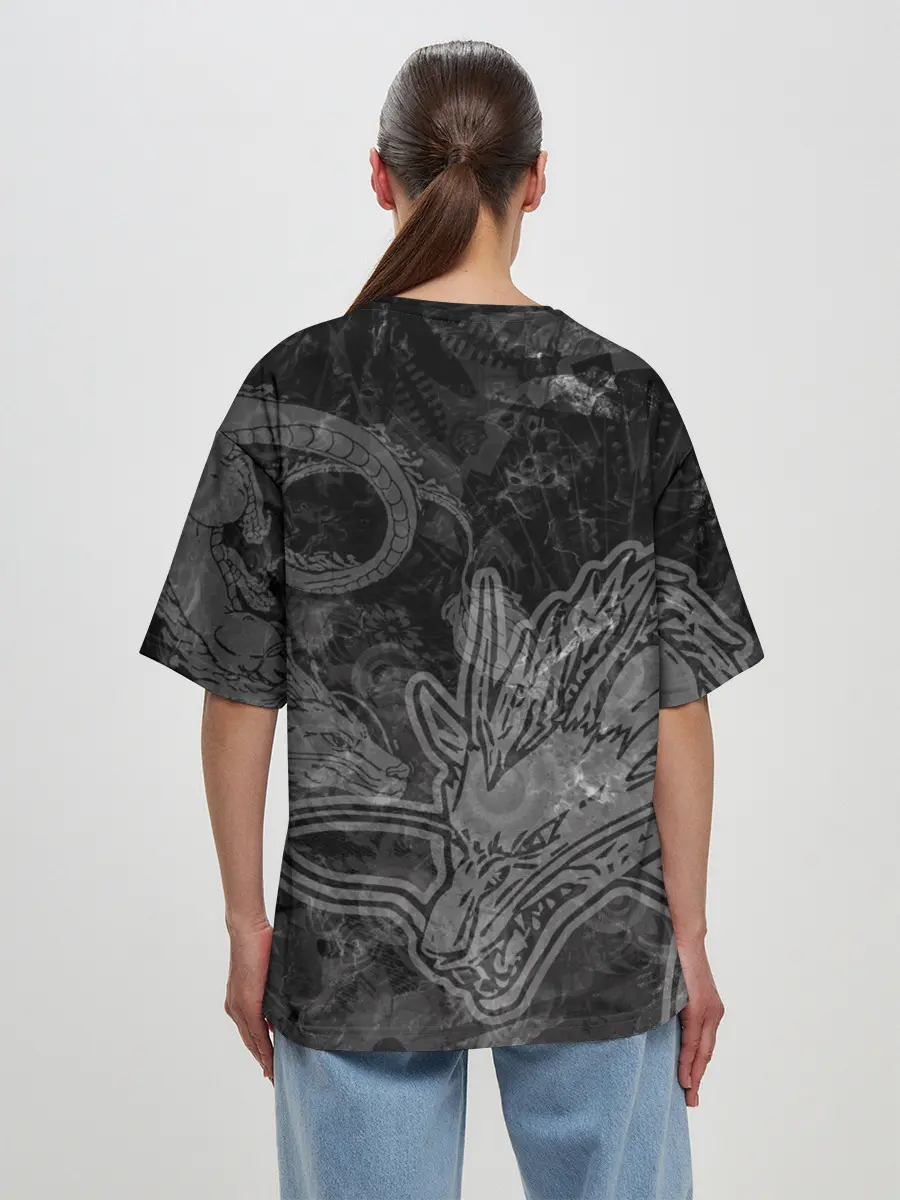 Женская футболка оверсайз / Haku Dragon