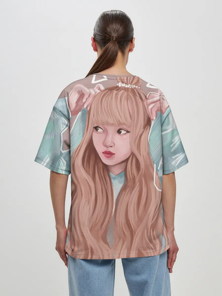 Женская футболка оверсайз / Лиса Манобан