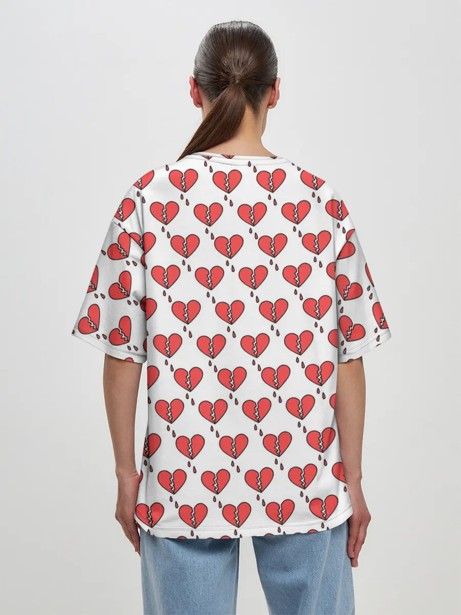 Женская футболка оверсайз / Разбитое Сердце