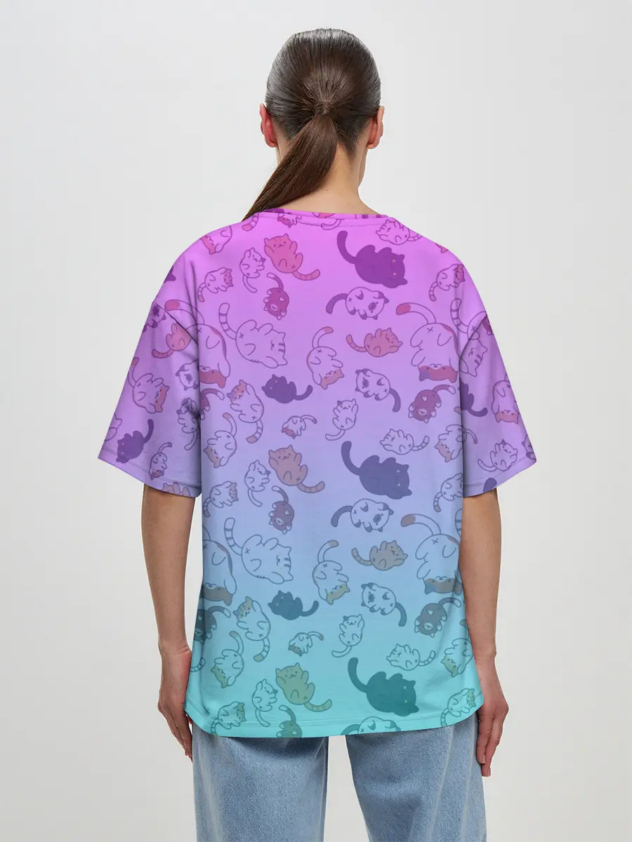 Женская футболка оверсайз / Котики в полете