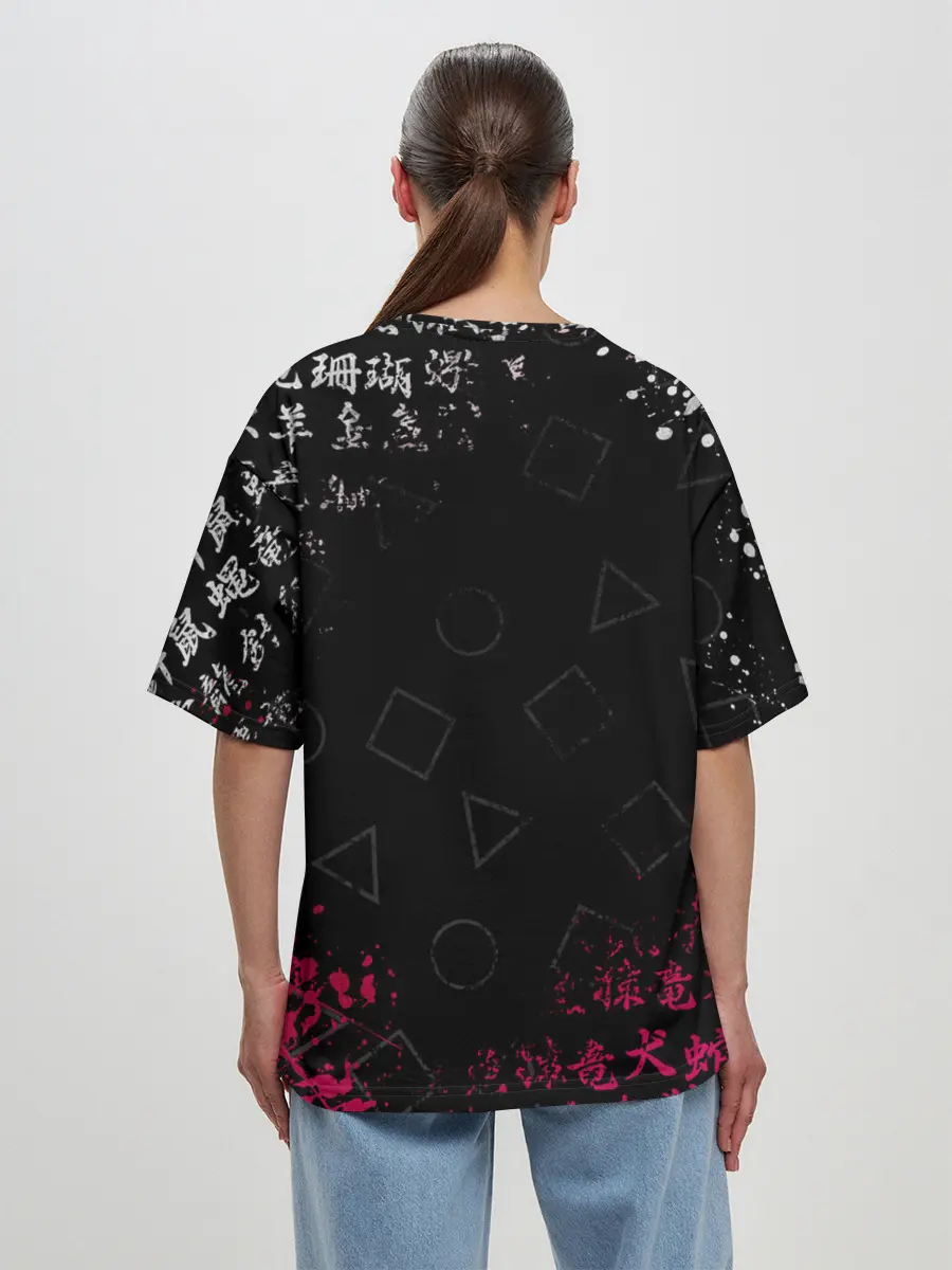 Женская футболка оверсайз / ИГРА В КАЛЬМАРА БРЫЗГИ КРАСОК / ИЕРОГЛИФЫ