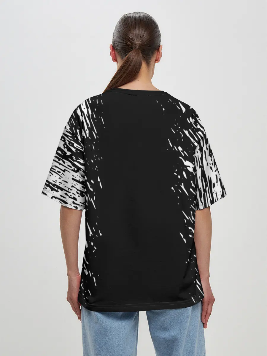 Женская футболка оверсайз / Берсерк серьезный взгляд.