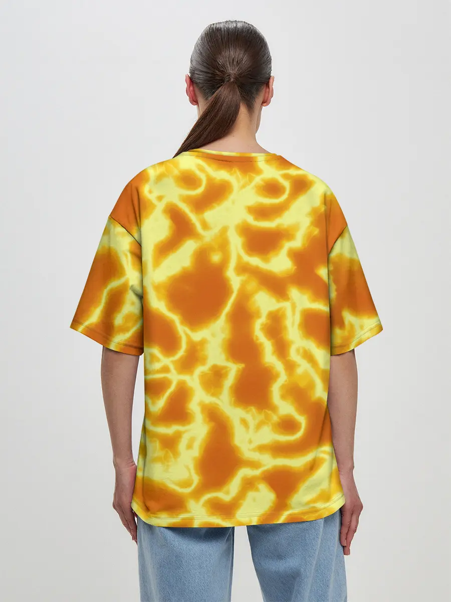 Женская футболка оверсайз / Огненная вспышка