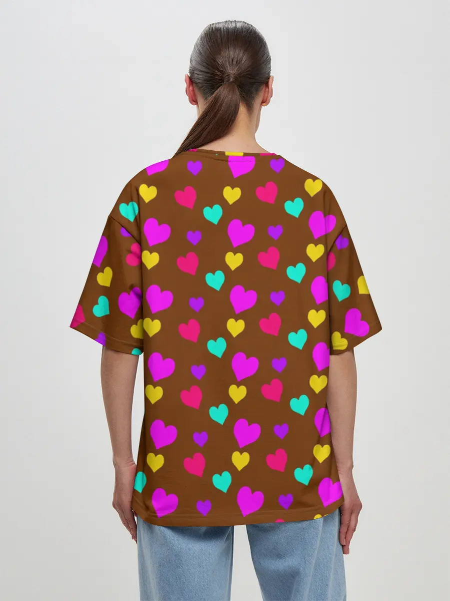 Женская футболка оверсайз / сердечки разноцветные