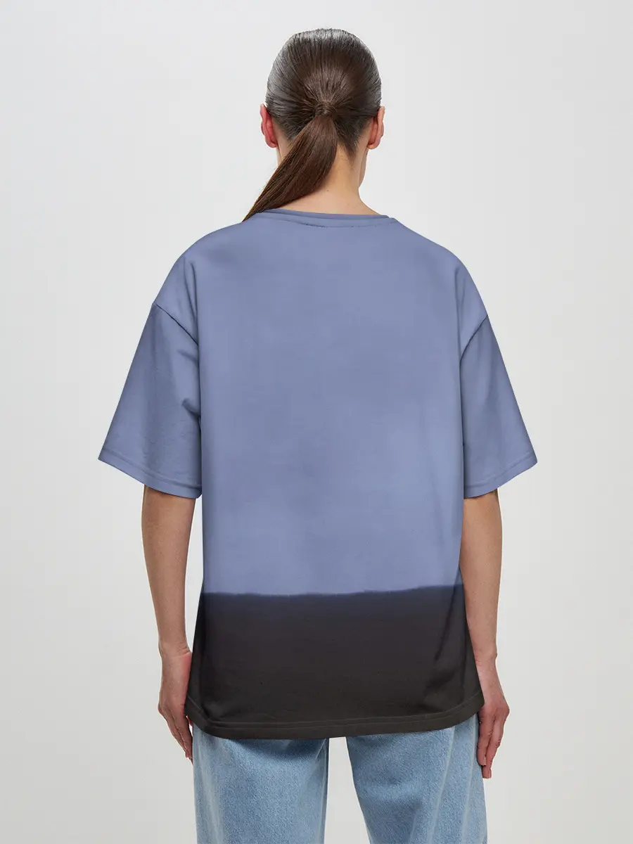 Женская футболка оверсайз / СИРЕНОГОЛОВЫЙ У ДОМА